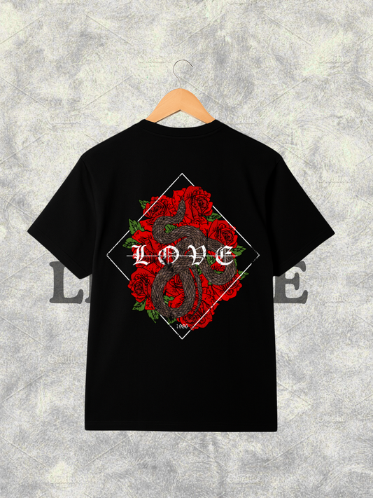 Poisoned Love - Oversized T-Shirt